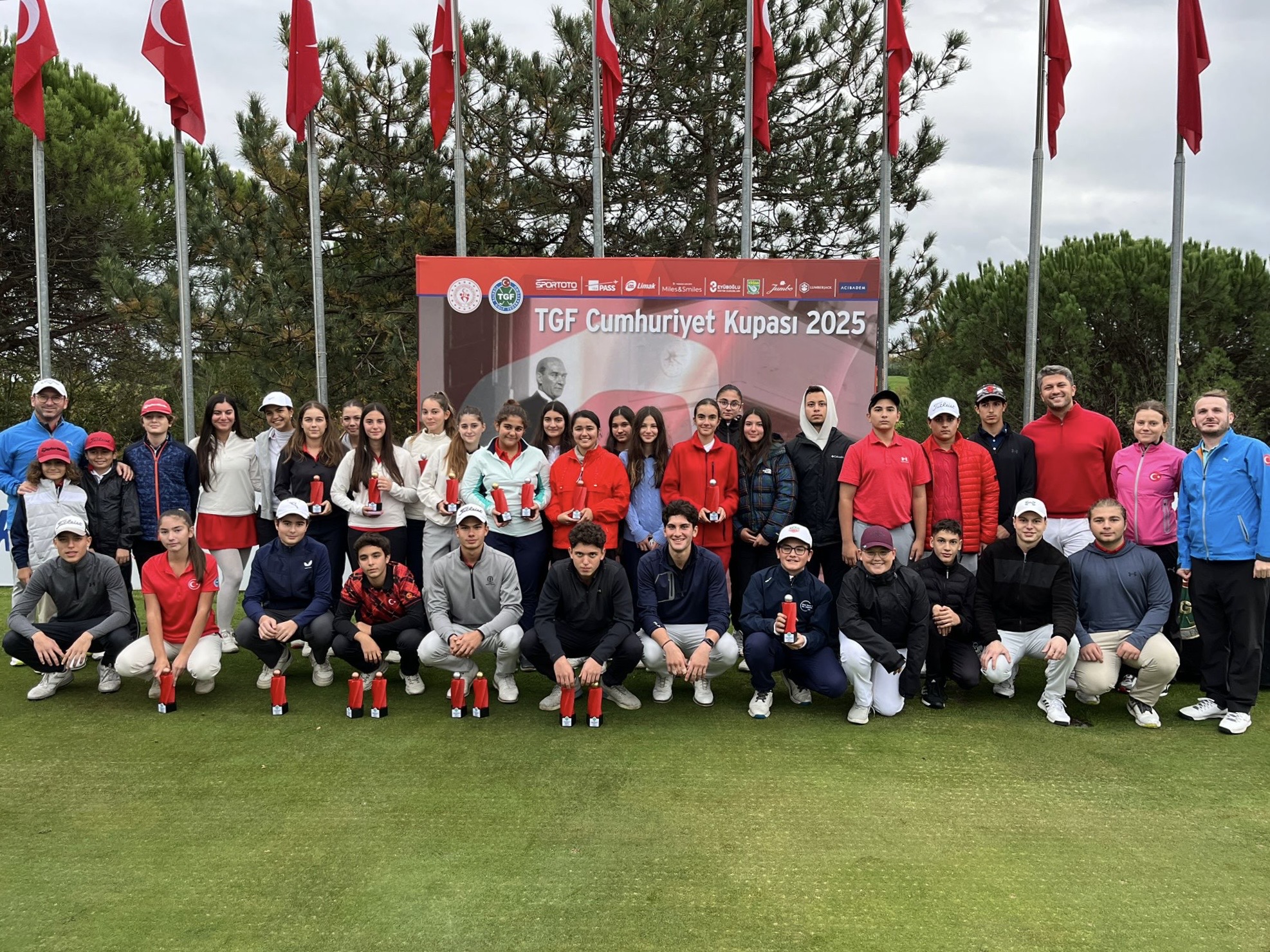 2025 TGF Cumhuriyet Kupası’nın U18 Kategorisinde Kupalar Sahiplerini Buldu