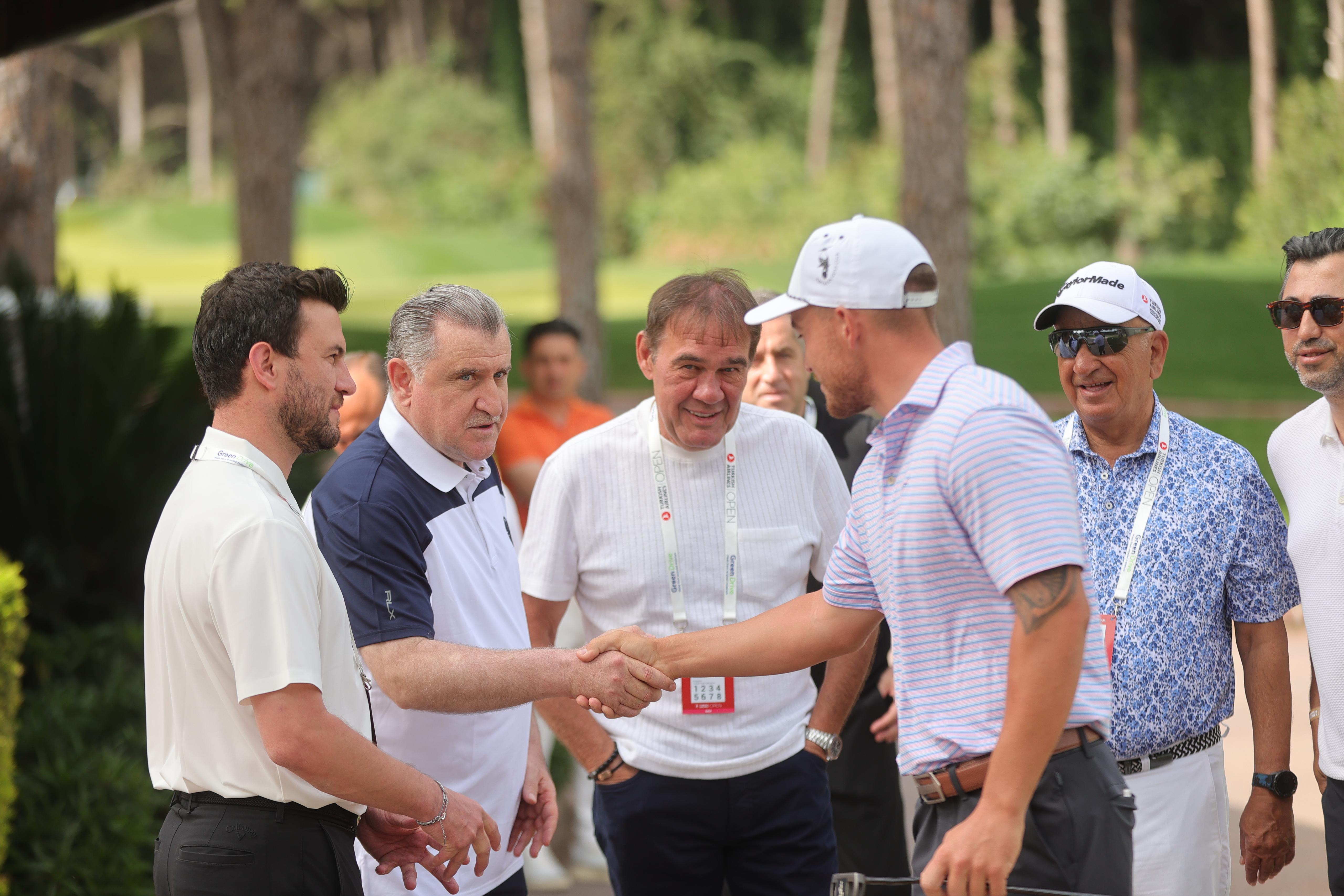 GENÇLİK VE SPOR BAKANI SAYIN DR. OSMAN AŞKIN BAK’TAN TURKISH AIRLINES OPEN 2025 TURNUVASINA ZİYARET