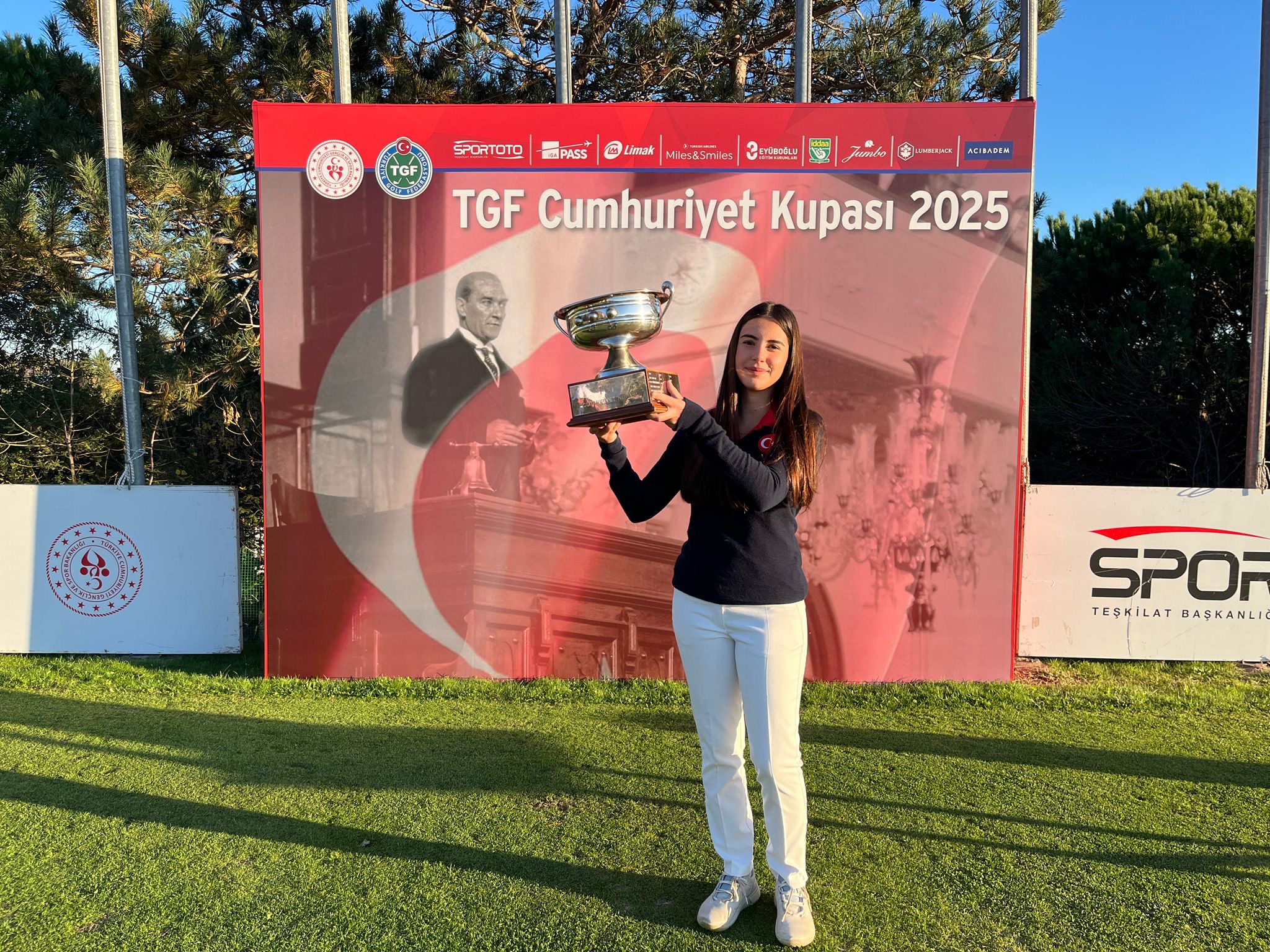 TGF Cumhuriyet Kupası 2025 Şampiyonu Ada Zorbozan Oldu